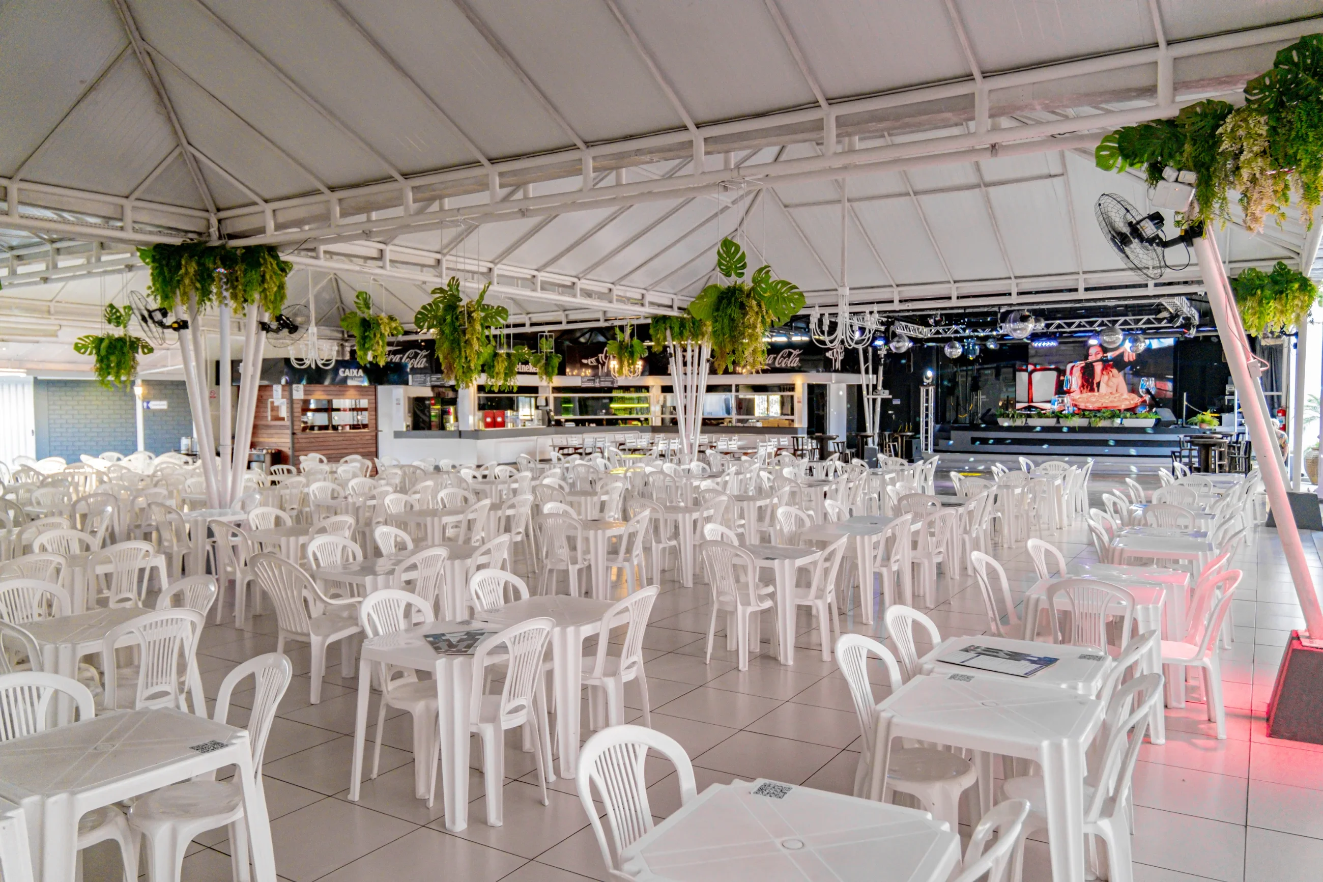 Mesa decorada para reveillon